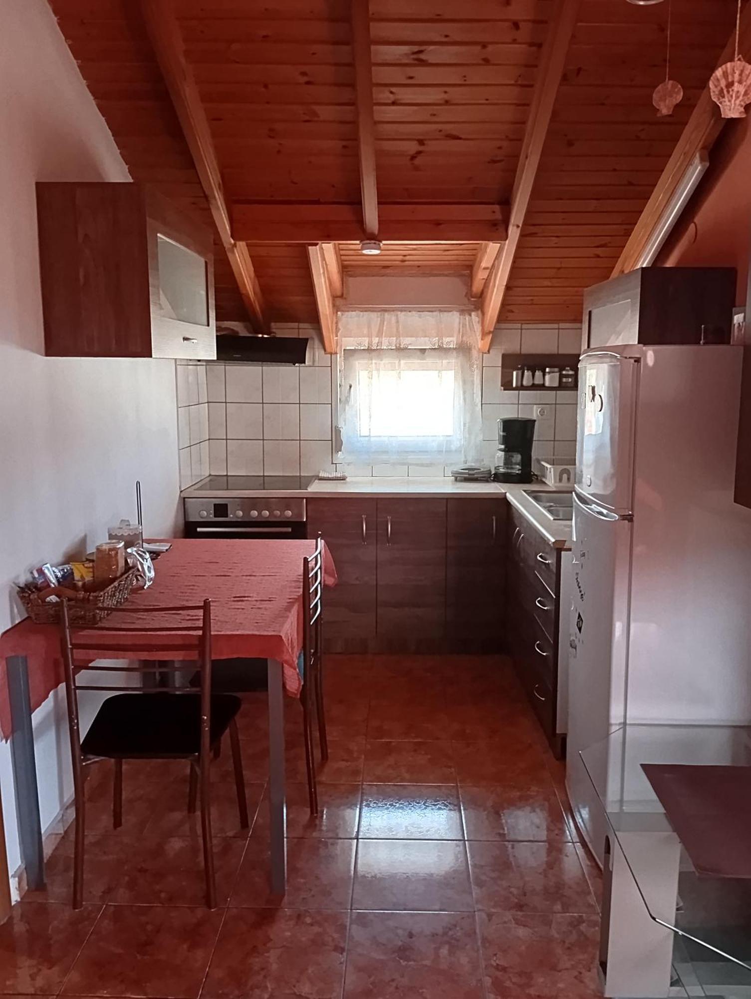 Noufara Apartments Néa Meságkala Eksteriør billede