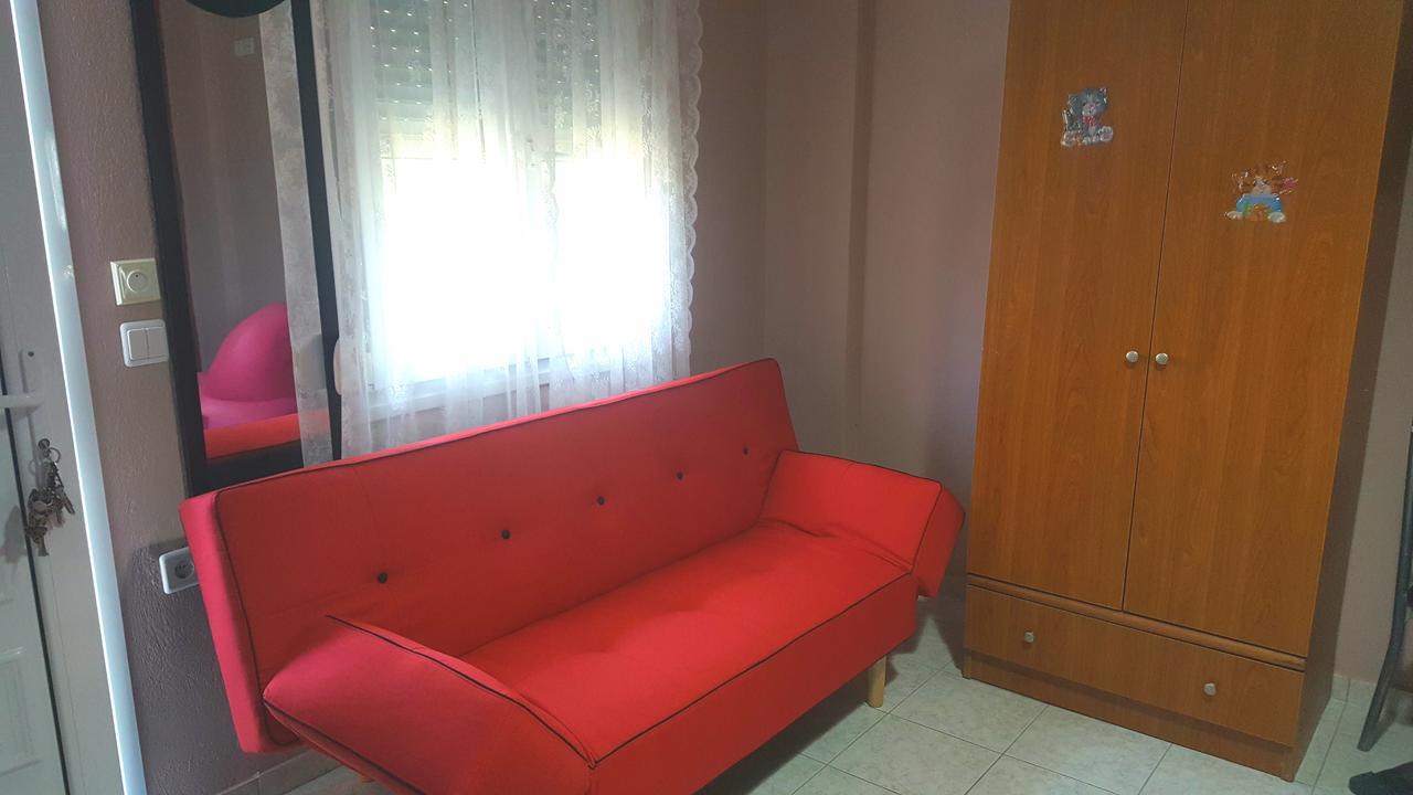 Noufara Apartments Néa Meságkala Eksteriør billede